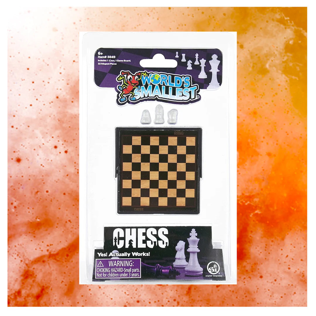 World's Smallest Ajedrez